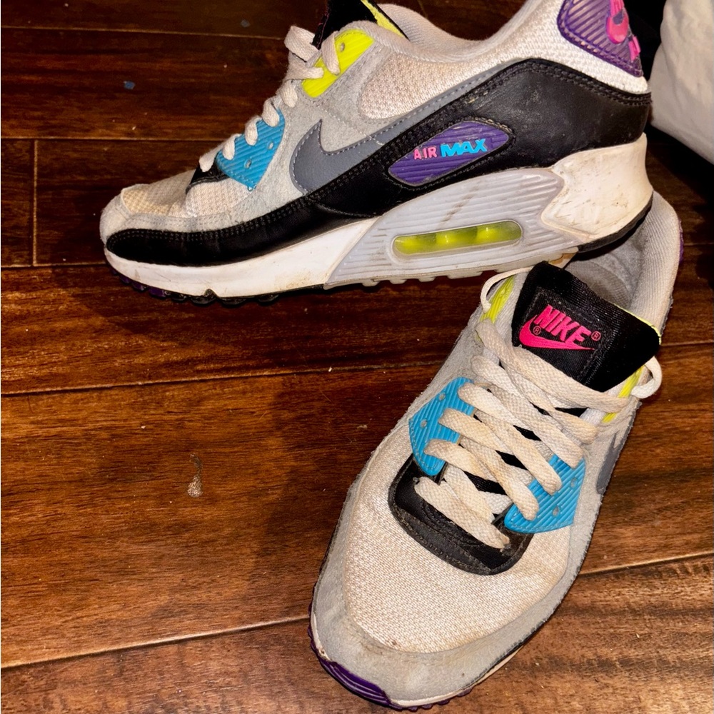 Nike Air Max unisex adult Shoes